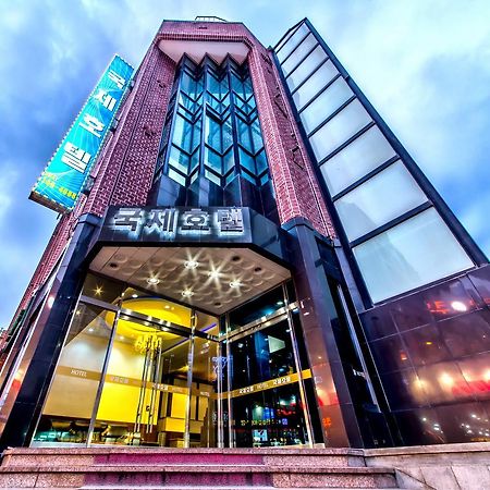 International Hotel Jeju Exteriör bild